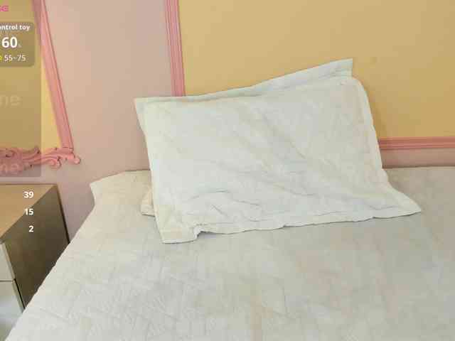 naylaa- webcam