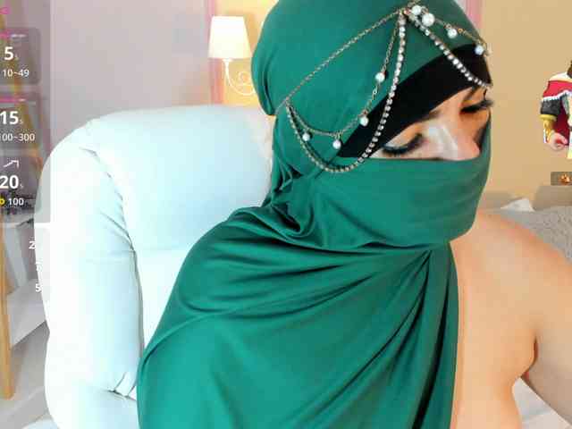 naylaa- webcam