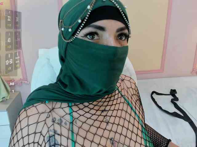 naylaa- webcam