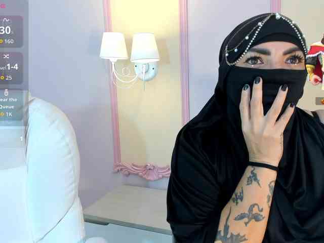 naylaa- webcam