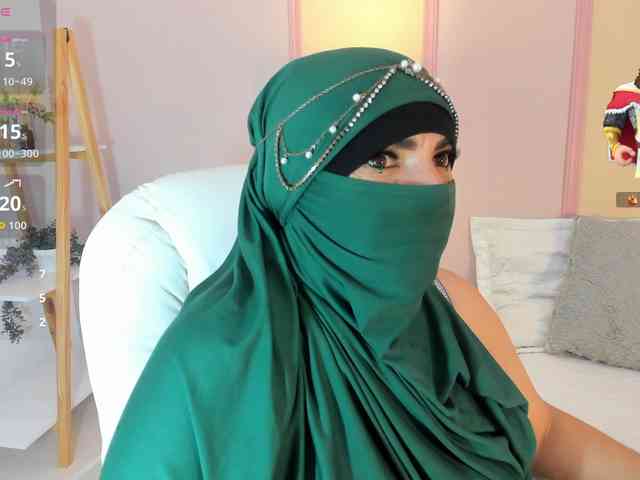 naylaa- webcam