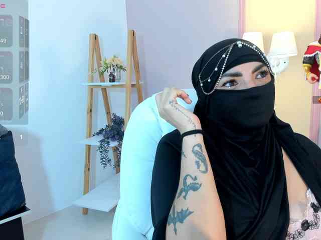 naylaa- webcam