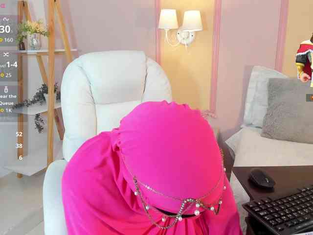 naylaa- webcam