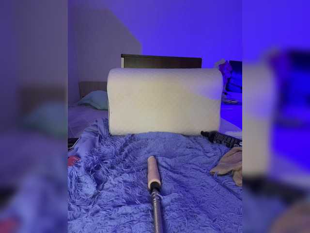 Nicole- live cam on BongaCams