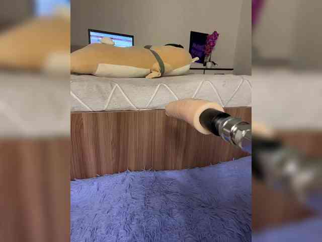 Nicole- webcam