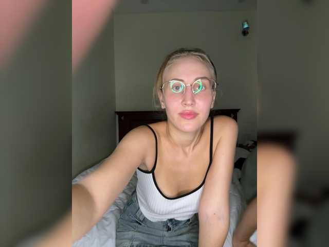 LoveStream69 live cam on BongaCams