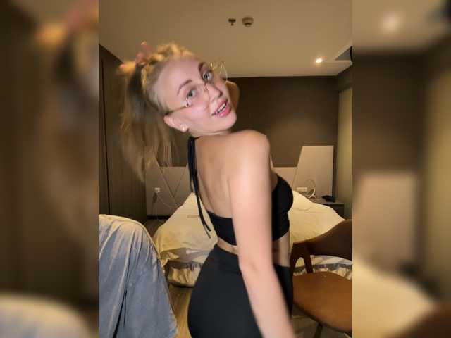  LoveStream69 chat room