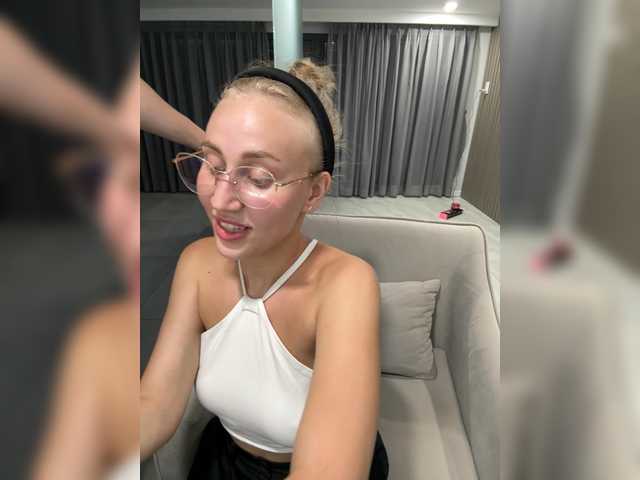 LoveStream69's BongaCams show and profile