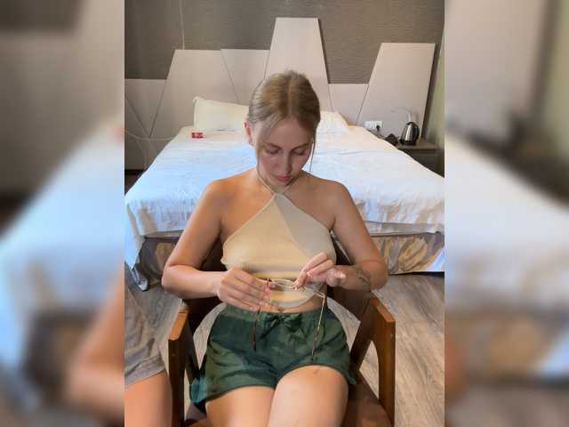 LoveStream69's BongaCams show and profile