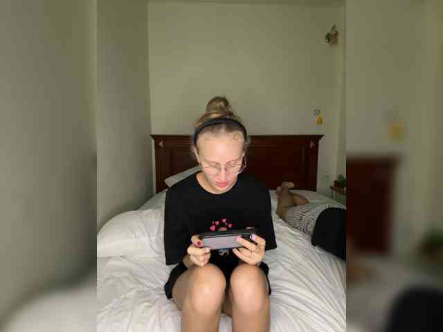 Durnaya_kis webcam
