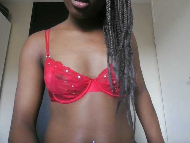 Noenoirx live cam on BongaCams
