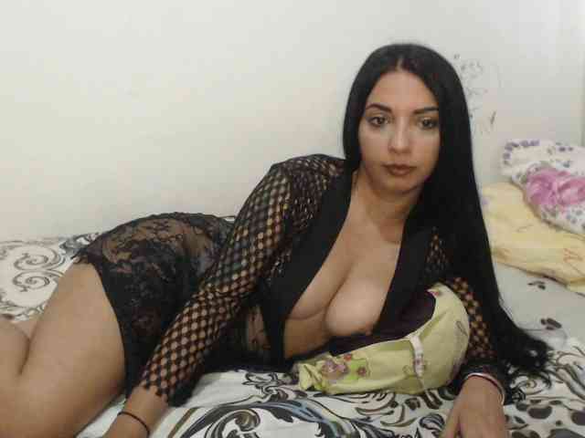 Riri-Mojo-92 webcam