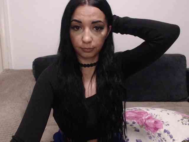 Riri-Mojo-92 webcam