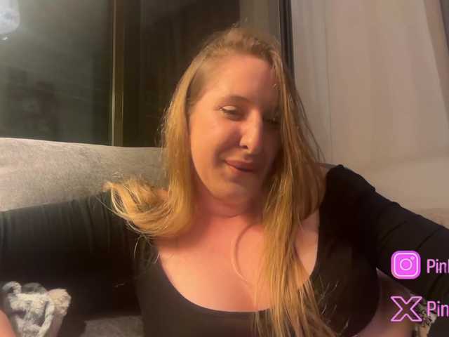 Pinkylady
