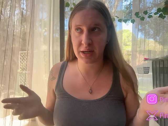 Pinkylady