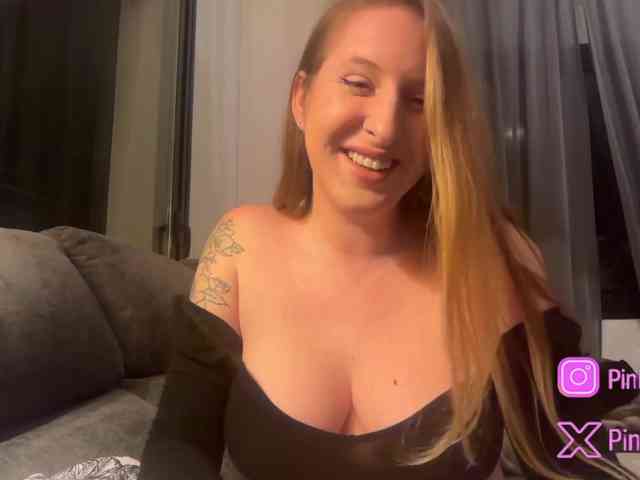 Pinkylady webcam