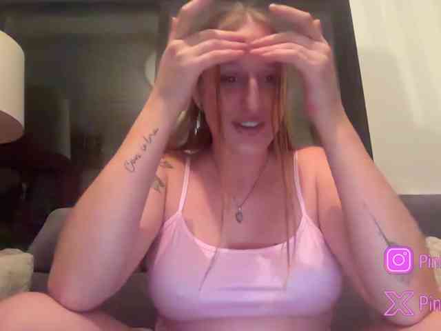 Pinkylady webcam