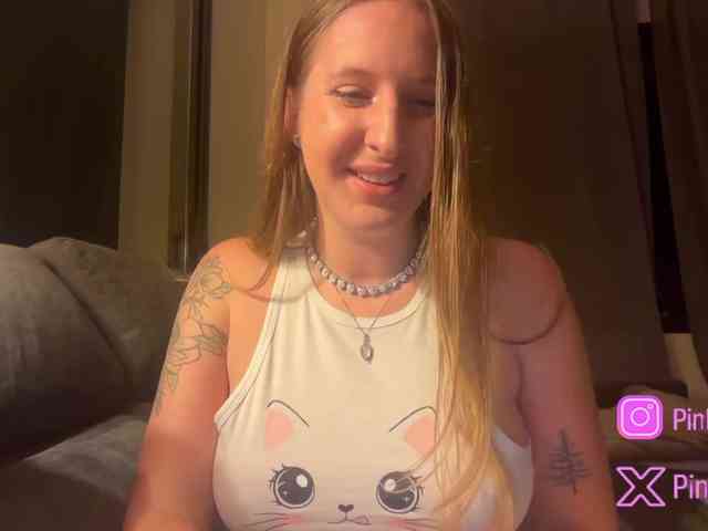 Pinkylady webcam