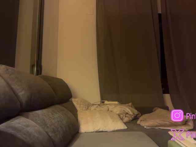 Pinkylady webcam