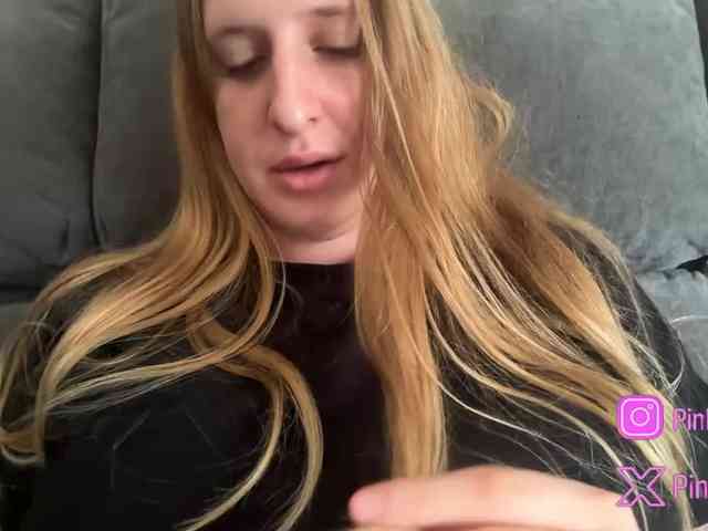 Pinkylady webcam