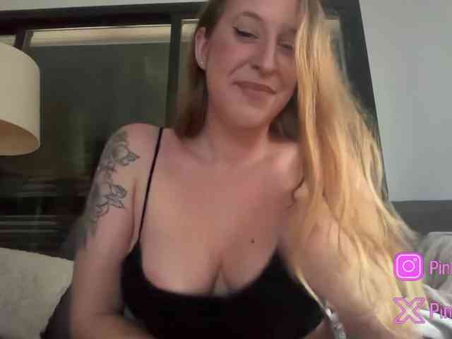 Pinkylady
