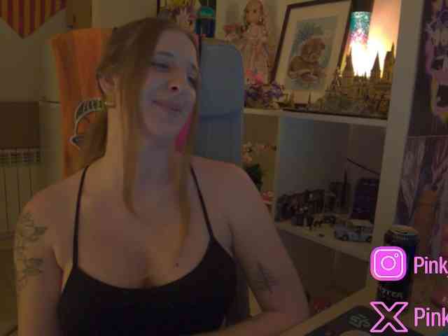 Pinkylady webcam