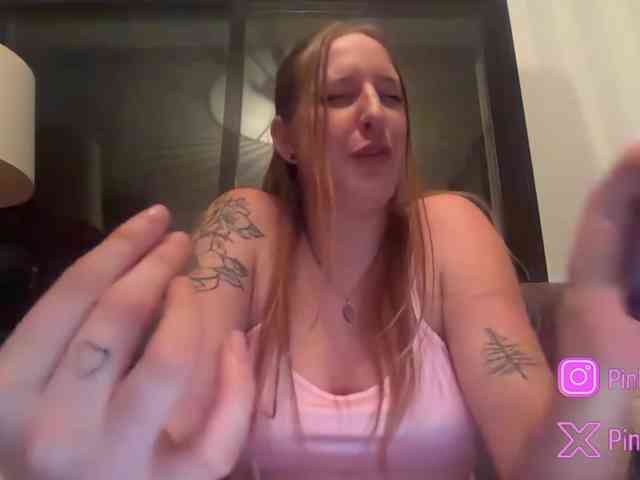 Pinkylady webcam