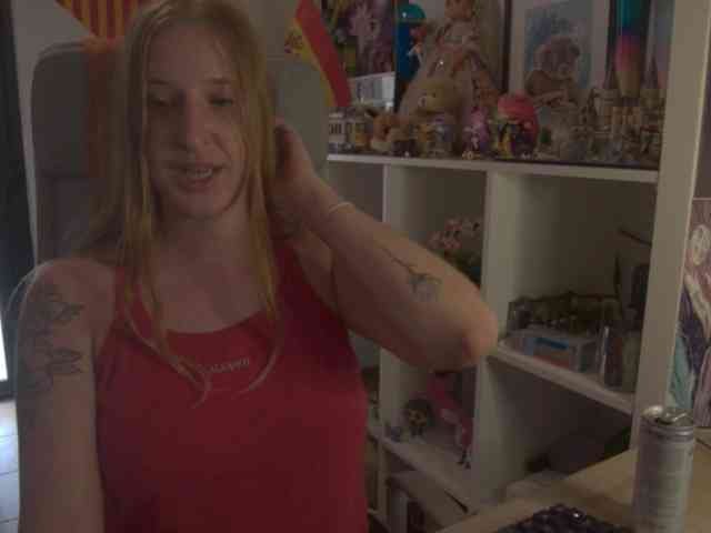 Pinkylady webcam