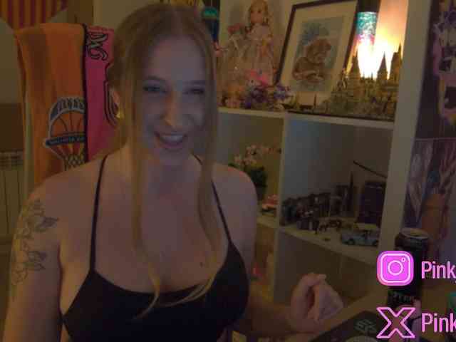Pinkylady webcam