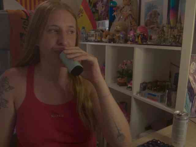 Pinkylady webcam