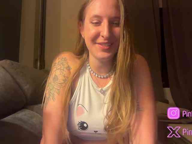 Modelo: Pinkylady