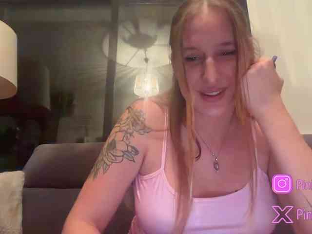 Modelo: Pinkylady