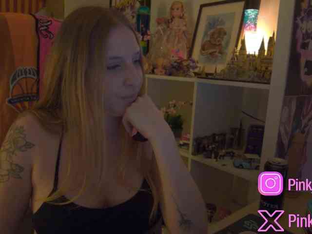 Pinkylady webcam