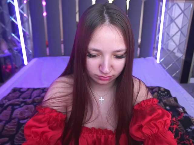 EmilyFontaine's BongaCams show and profile