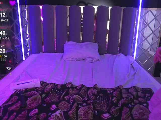 EmilyFontaine webcam