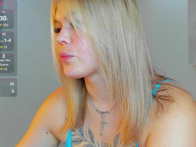 Jerry-Hall live webcam show