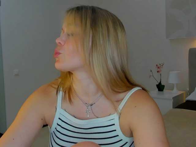 Jerry-Hall live webcam show