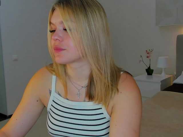 Jerry-Hall live cam on BongaCams