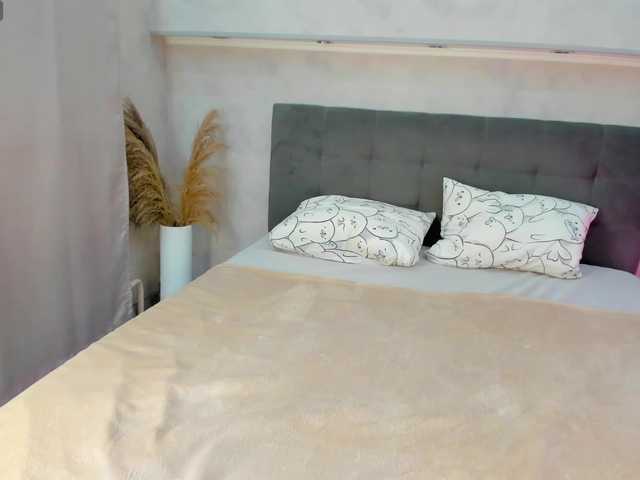 Jerry-Hall's BongaCams show and profile