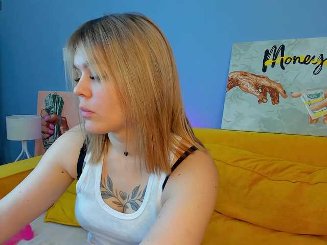 Jerry-Hall's BongaCams show and profile