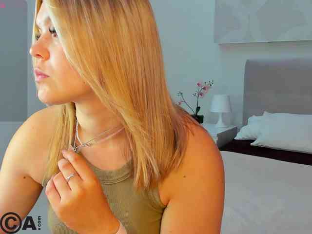 Jerry-Hall webcam