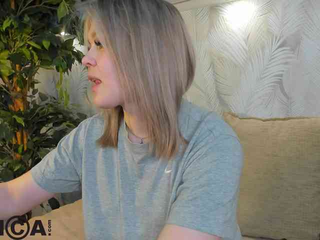 Jerry-Hall webcam
