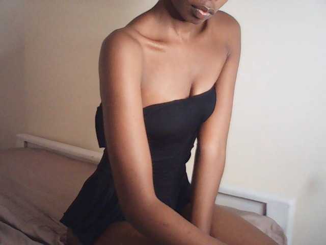 Kate122 live cam on BongaCams