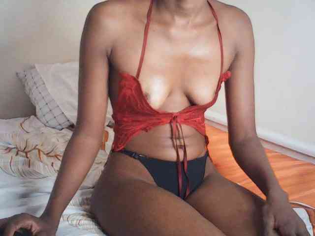 Kate122 webcam