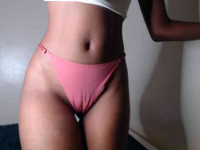 Kate122 webcam