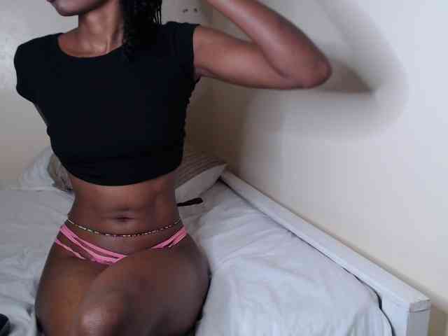 Kate122 webcam