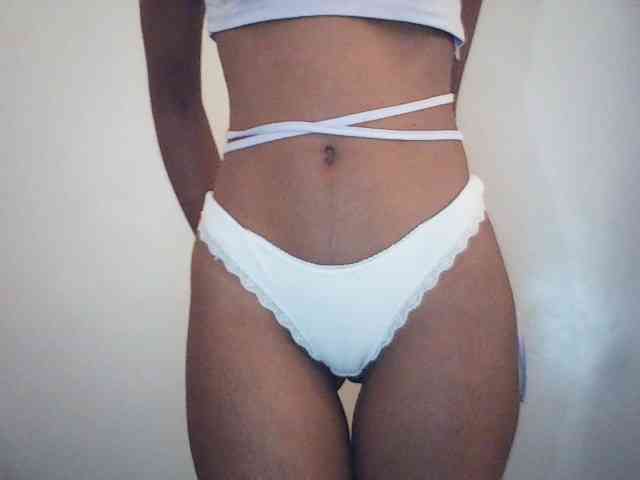 Kate122 webcam