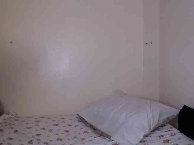 Kate122 webcam