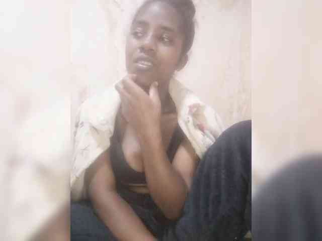 Candis01