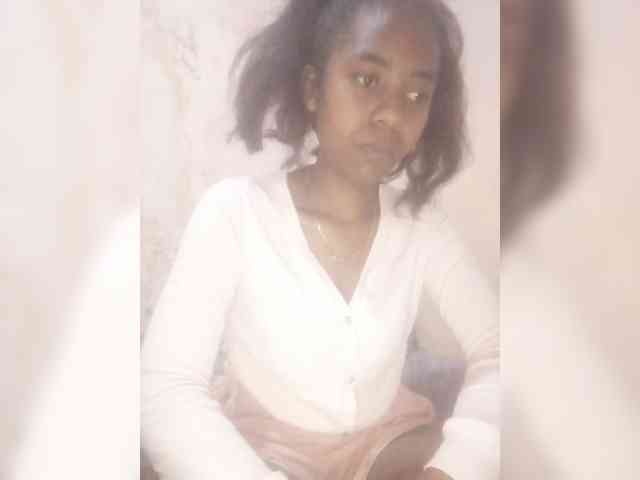Candis01